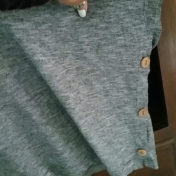 ELEMENT Gray Blend Draping Crop Top - Picture 5 of 8